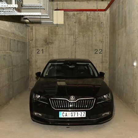Grand Lux Apartman Cacak Luaran gambar