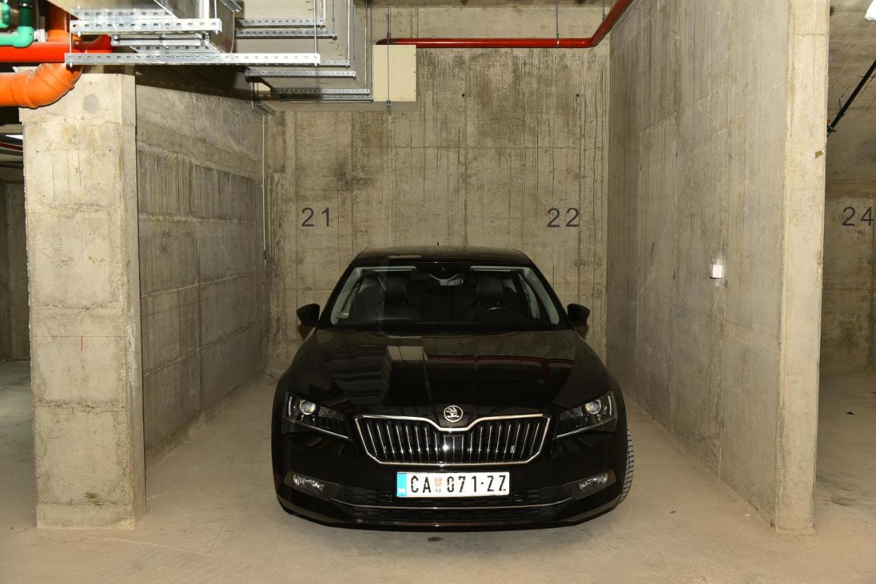 Grand Lux Apartman Cacak Luaran gambar