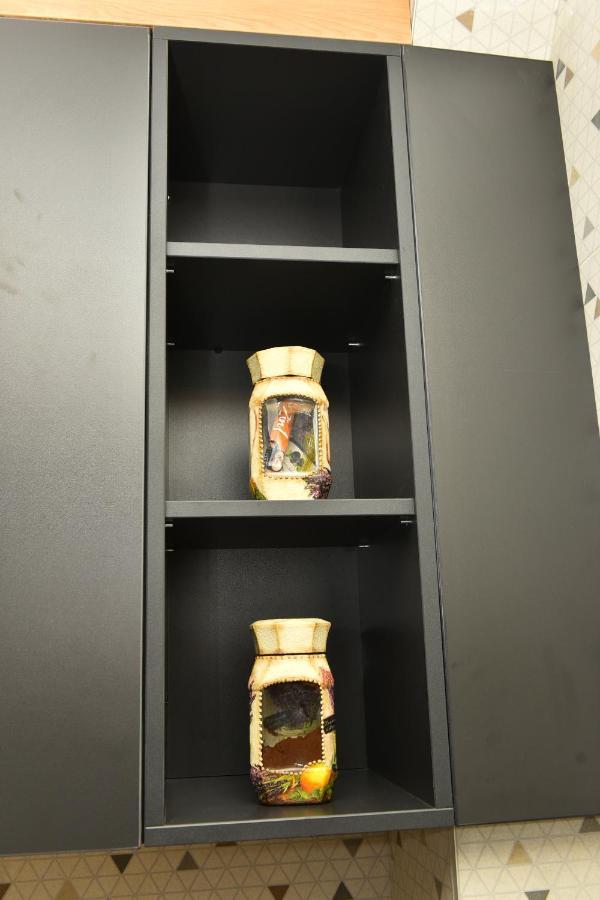 Grand Lux Apartman Cacak Luaran gambar