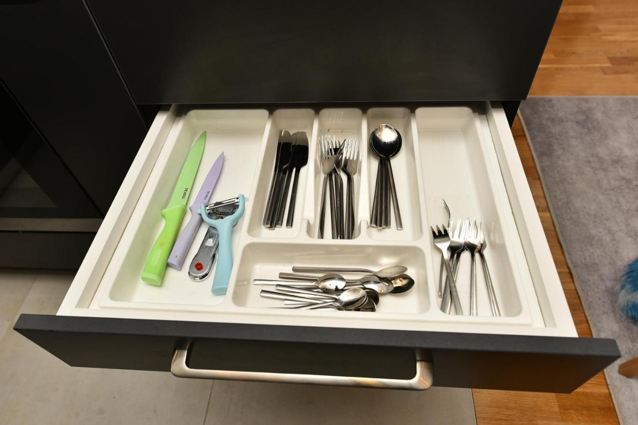 Grand Lux Apartman Cacak Luaran gambar